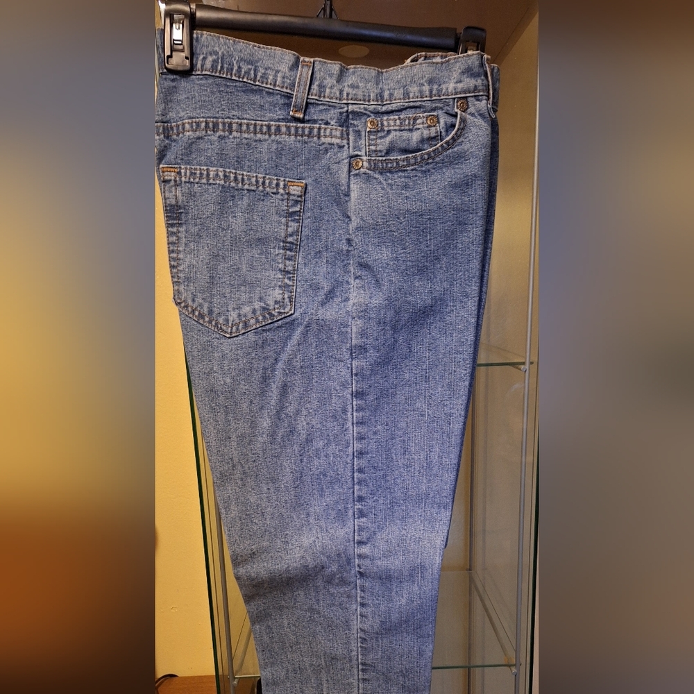Faded Glory Classic Fit